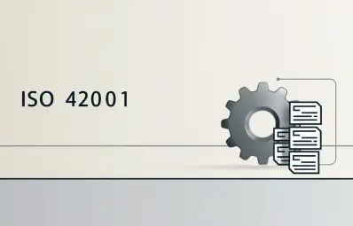 ISO 42001:2023, sorumlu inovasyon için yapay zeka yönetim standardı.